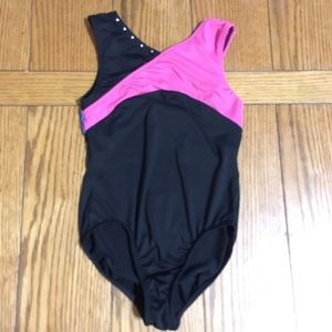 Gymnastics leotard